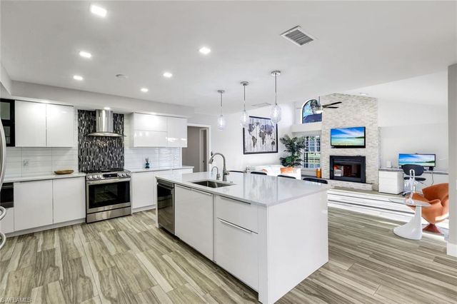 3653 Saybrook PL, Bonita Springs, FL 34134