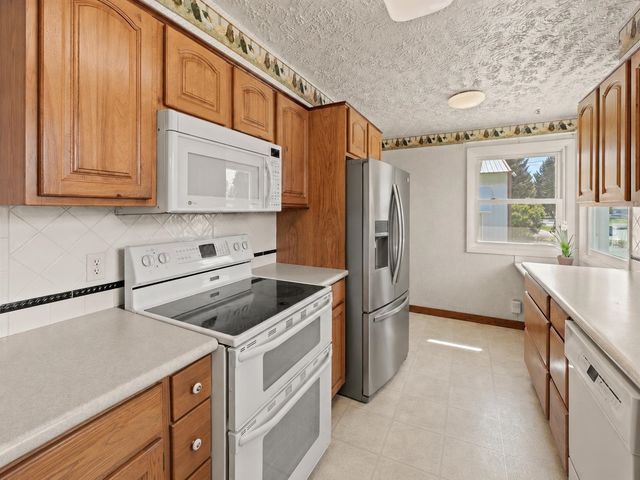 12703 E 8th Ave, Spokane, WA 99216