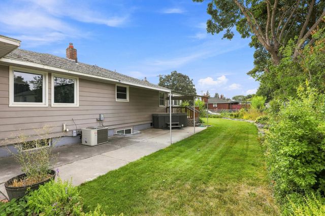 12703 E 8th Ave, Spokane, WA 99216