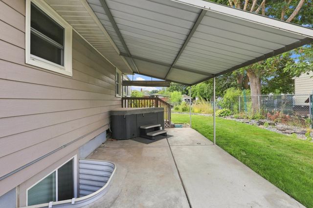 12703 E 8th Ave, Spokane, WA 99216