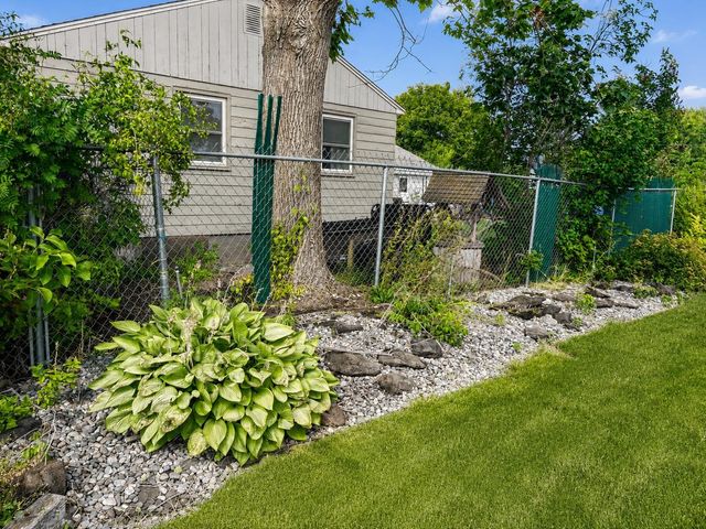 12703 E 8th Ave, Spokane, WA 99216