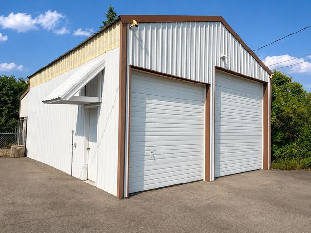 12703 E 8th Ave, Spokane, WA 99216