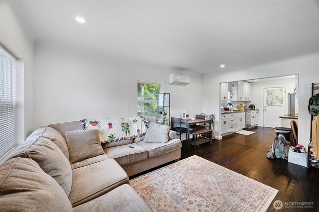 2406 13th Street, Bremerton, WA 98312
