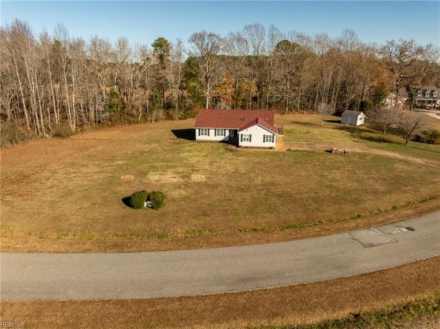 9039 Coles Landing DR, Gloucester, VA 23061