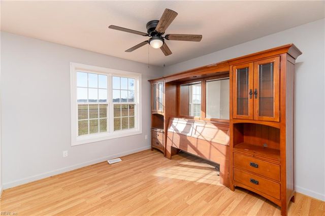 9039 Coles Landing DR, Gloucester, VA 23061