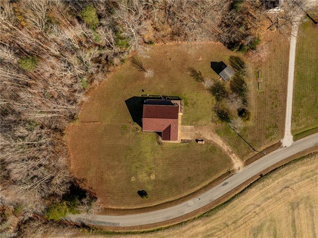 9039 Coles Landing DR, Gloucester, VA 23061