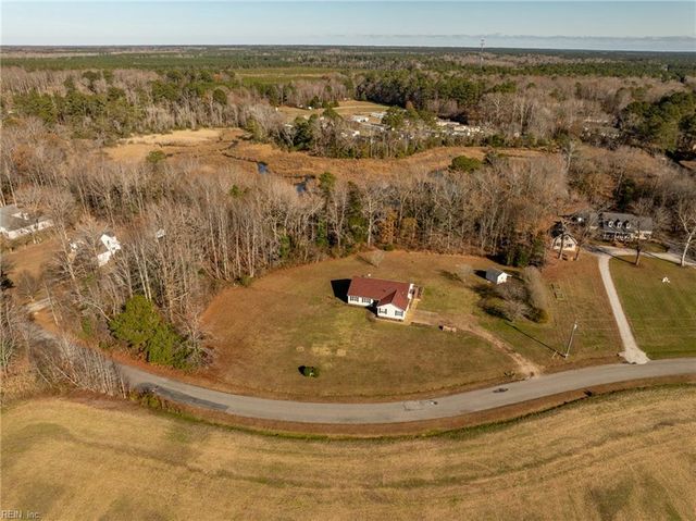 9039 Coles Landing DR, Gloucester, VA 23061