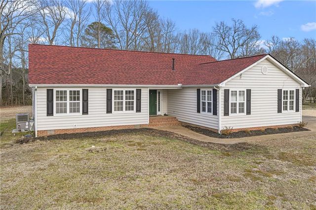 9039 Coles Landing DR, Gloucester, VA 23061