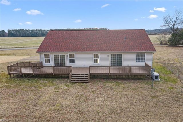 9039 Coles Landing DR, Gloucester, VA 23061