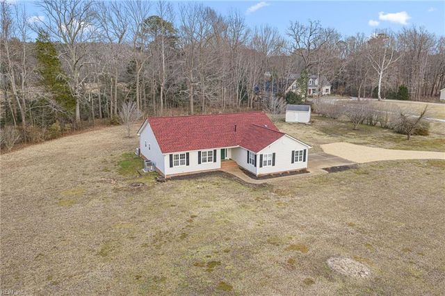 9039 Coles Landing DR, Gloucester, VA 23061