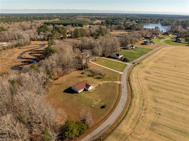 9039 Coles Landing DR, Gloucester, VA 23061