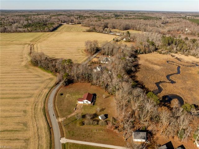 9039 Coles Landing DR, Gloucester, VA 23061