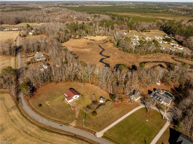 9039 Coles Landing DR, Gloucester, VA 23061