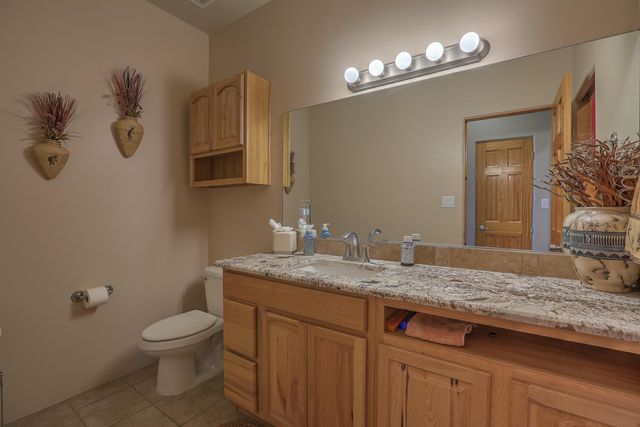 1361 Wilkes Way SE, Rio Rancho, NM 87124