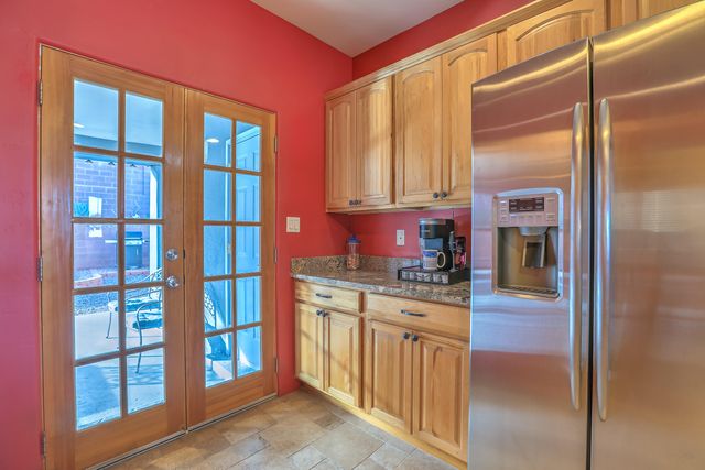 1361 Wilkes Way SE, Rio Rancho, NM 87124