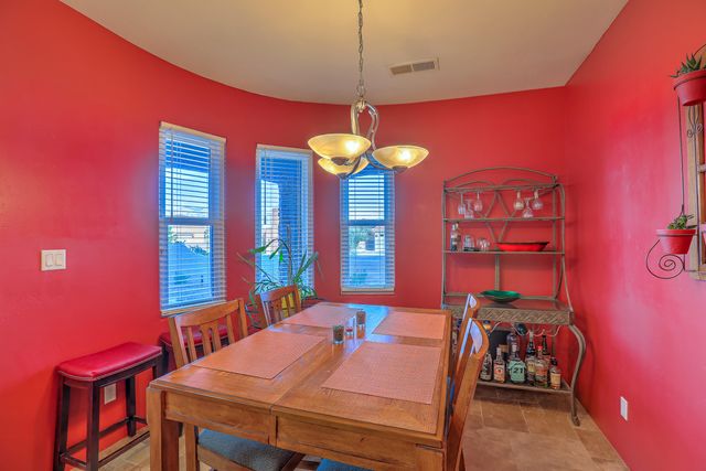 1361 Wilkes Way SE, Rio Rancho, NM 87124