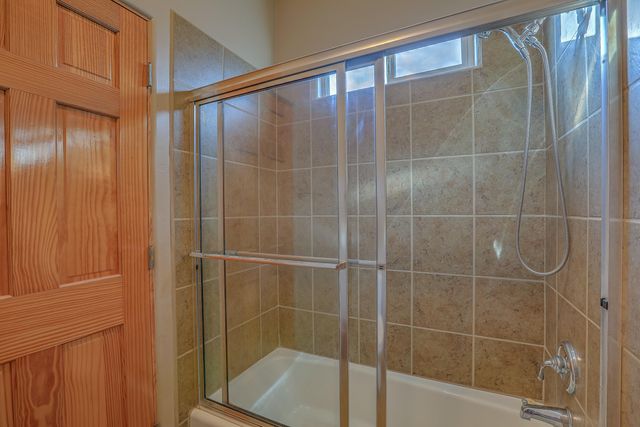 1361 Wilkes Way SE, Rio Rancho, NM 87124