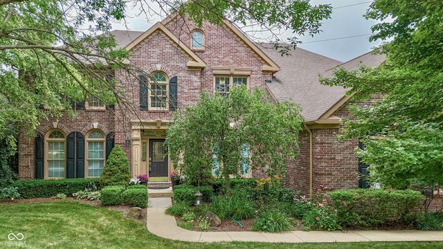 860 Old Eagle Way, Greenwood, IN 46143