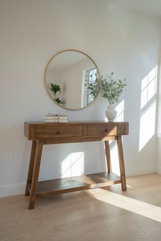 24 Palmetto St, Saugus, MA 01906