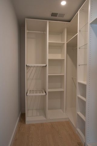 24 Palmetto St, Saugus, MA 01906