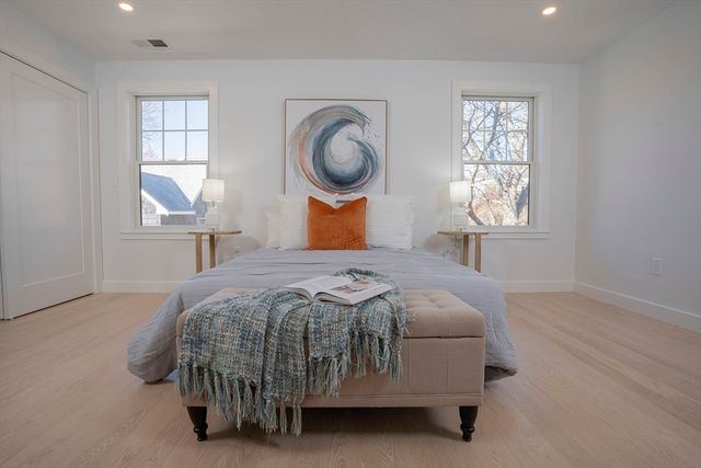 24 Palmetto St, Saugus, MA 01906