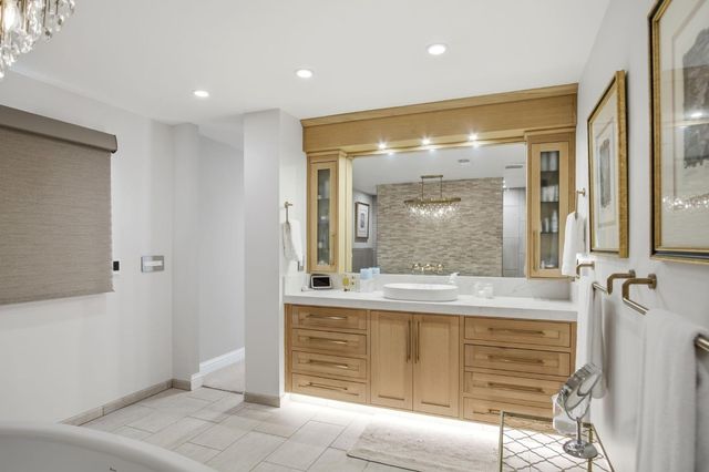2375 EL CAPITAN Dr, Turlock, CA 95380