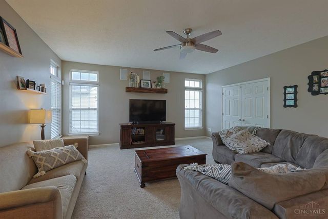 255 Delaware Drive, Hamilton Twp, OH 45039