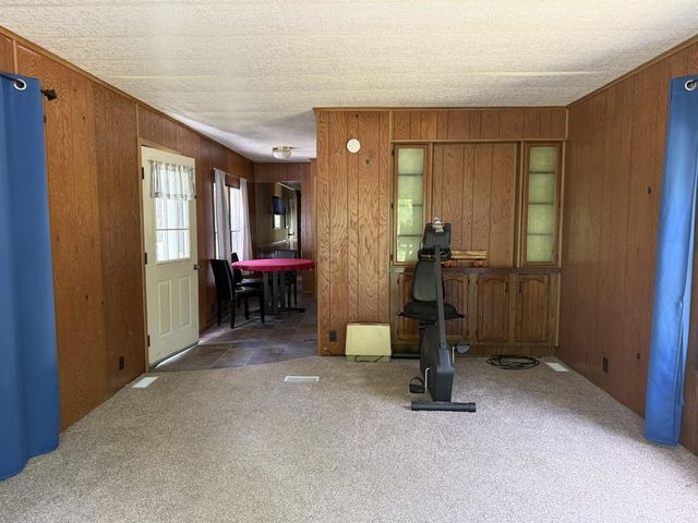 9034 E M 20, Hesperia, MI 49421