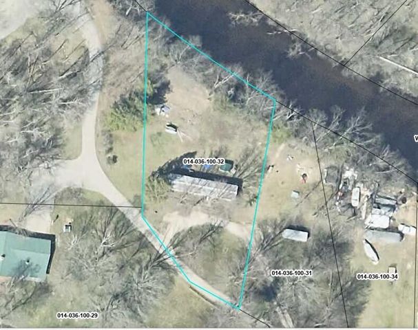 9034 E M 20, Hesperia, MI 49421
