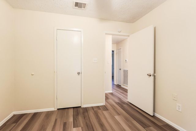 16326 Dew Drop Lane, Houston, TX 77095