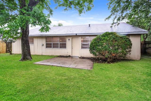 16326 Dew Drop Lane, Houston, TX 77095