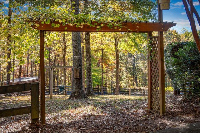 212 Dogpatch Lane, Blue Ridge, GA 30513