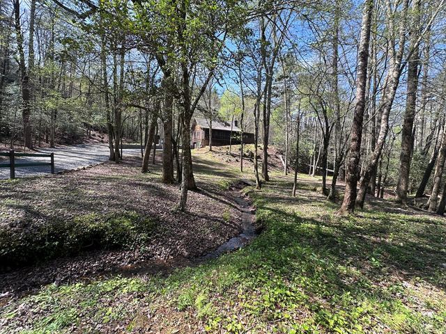 520 Farmer Drive, Murphy, NC 28906