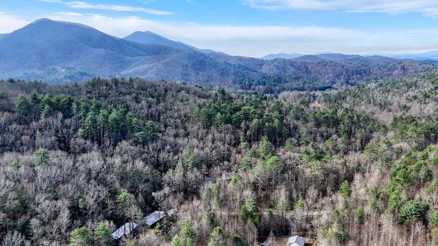 520 Farmer Drive, Murphy, NC 28906