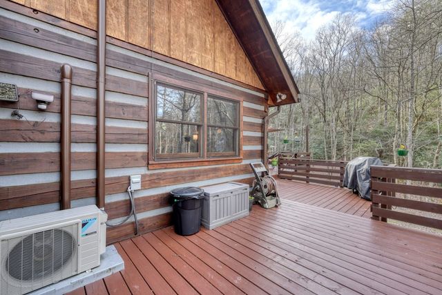520 Farmer Drive, Murphy, NC 28906