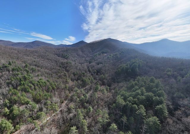 520 Farmer Drive, Murphy, NC 28906