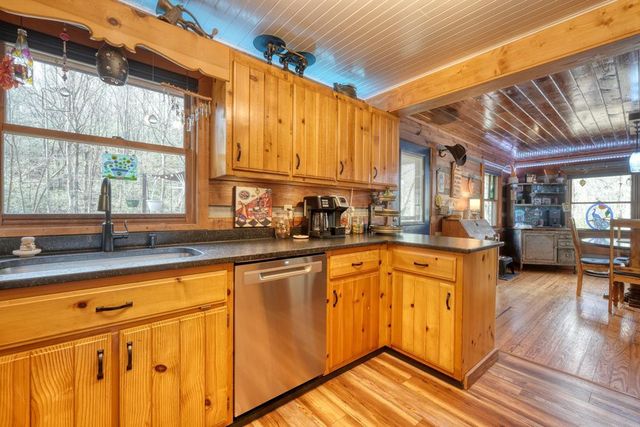 520 Farmer Drive, Murphy, NC 28906