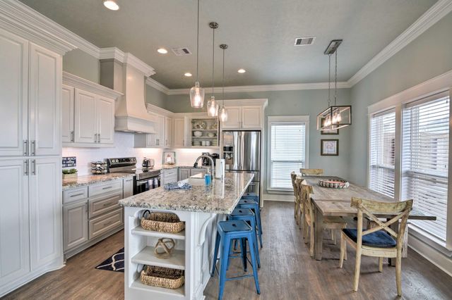 1963 Ave J, Port Bolivar, TX 77650