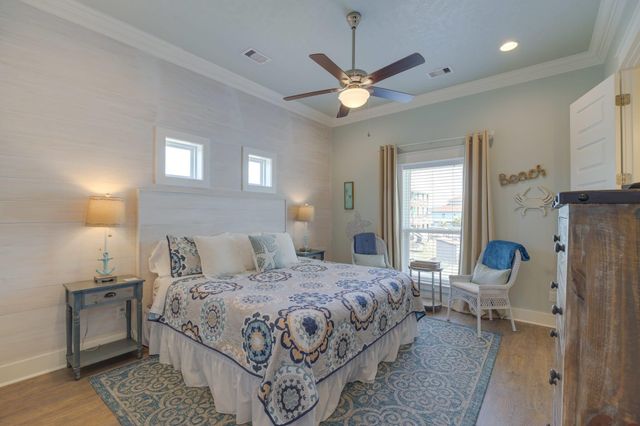 1963 Ave J, Port Bolivar, TX 77650