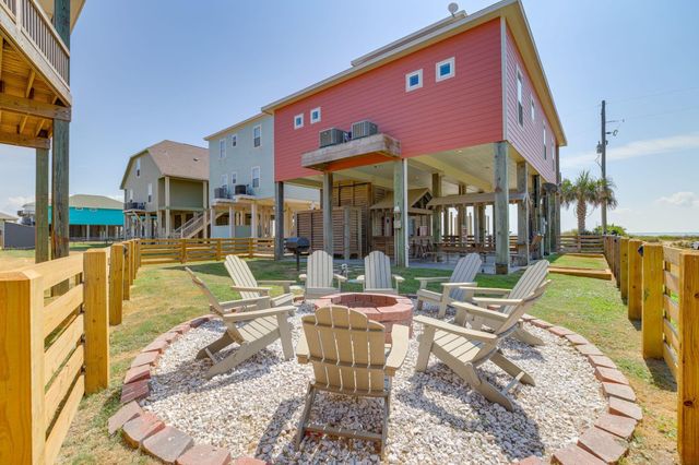 1963 Ave J, Port Bolivar, TX 77650