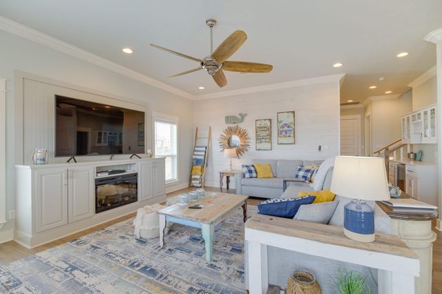 1963 Ave J, Port Bolivar, TX 77650