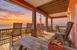 1963 Ave J, Port Bolivar, TX 77650