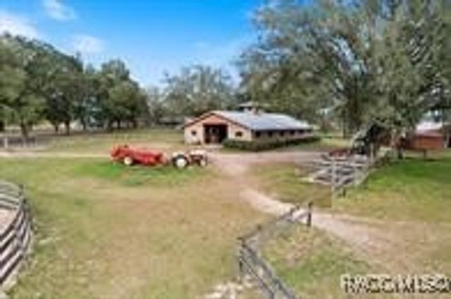 7088 N Lecanto Highway, Hernando, FL 34442