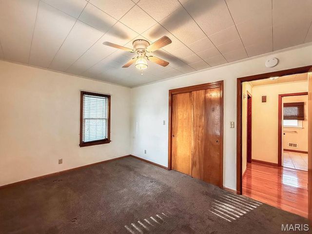 805 S A Street, Farmington, MO 63640