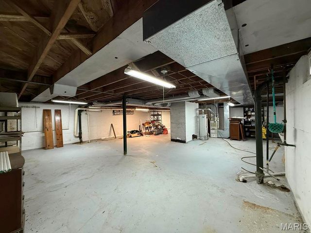 805 S A Street, Farmington, MO 63640