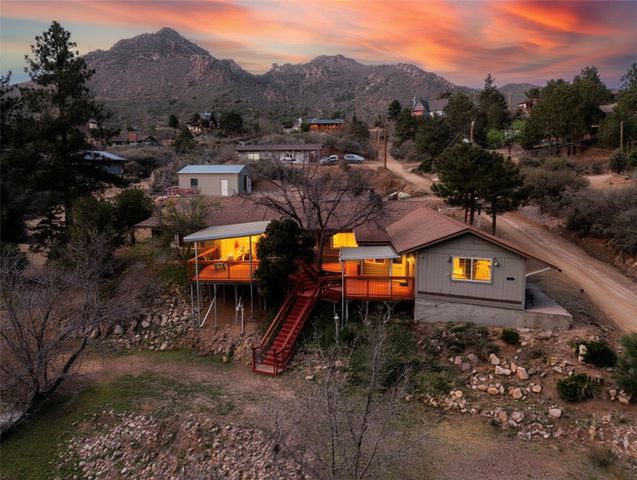 6757 E Ponderosa Dr, Kingman, AZ 86401