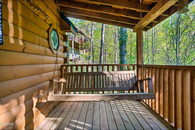 2306 Bonnie Lane, Sevierville, TN 37876