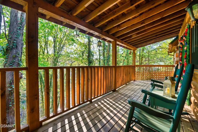 2306 Bonnie Lane, Sevierville, TN 37876