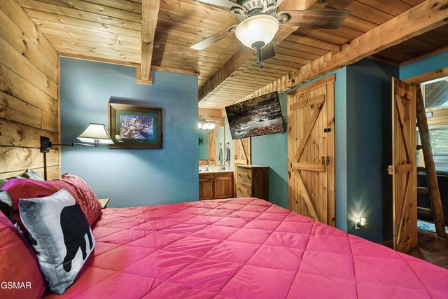 2306 Bonnie Lane, Sevierville, TN 37876