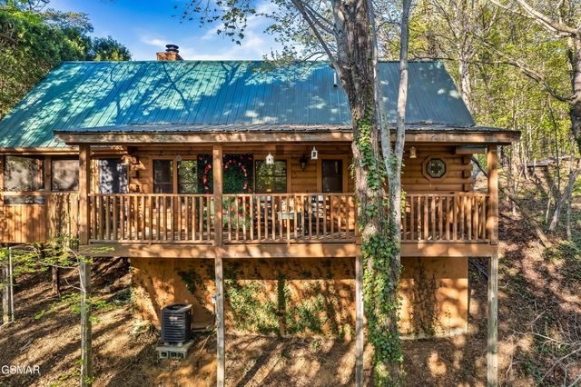 2306 Bonnie Lane, Sevierville, TN 37876